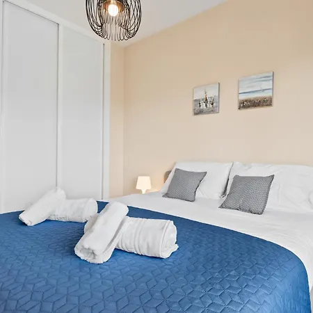 شقة Lovely 2-bed 10 Mins Walk From Puerto Banus ماربيا